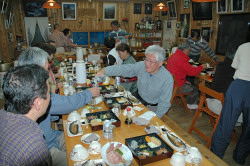 �����o�[�Ɗy�������k