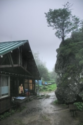 06.7.29北アルプス・焼岳小屋